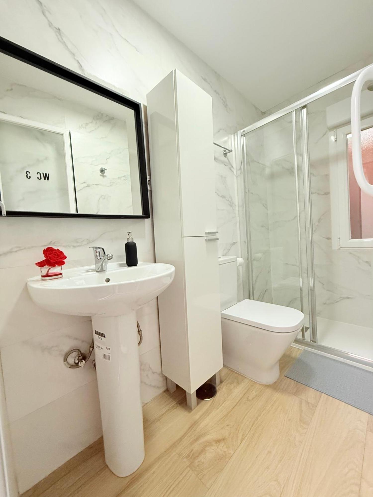 Rosa Rooms, Habitacion Con Bano Privado ポスエロ・デ・アラルコン エクステリア 写真