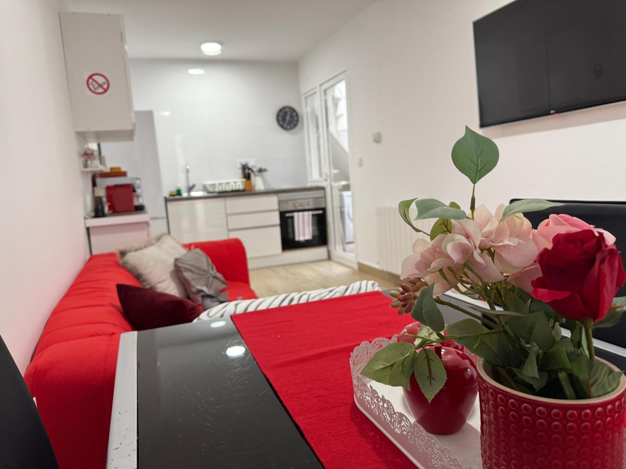 Rosa Rooms, Habitacion Con Bano Privado ポスエロ・デ・アラルコン エクステリア 写真